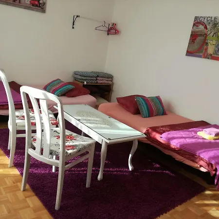2 In 1 Feelings Apartment *